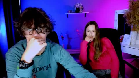 Den online show from October 1, 7:45 am