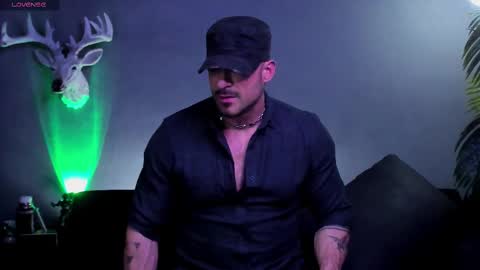 dennis_cox_ online show from February 8, 10:43 am