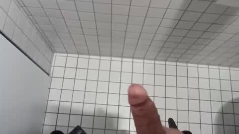 der_wanderer12 online show from February 23, 7:10 am