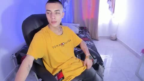 Dereck Boy online show from November 24, 7:59 pm