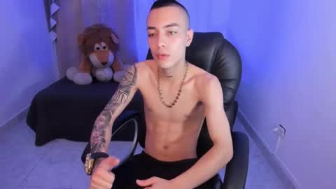 Dereck Boy online show from February 11, 5:01 am