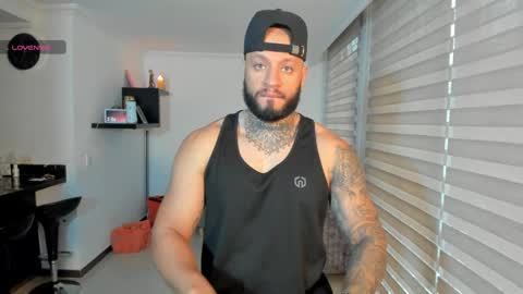 dereckgreen online show from April 15, 7:58 pm