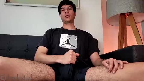 Derek independent model  online show from February 15, 6:01 pm