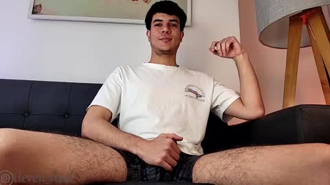 Derek independent model  online show from January 5, 6:02 pm