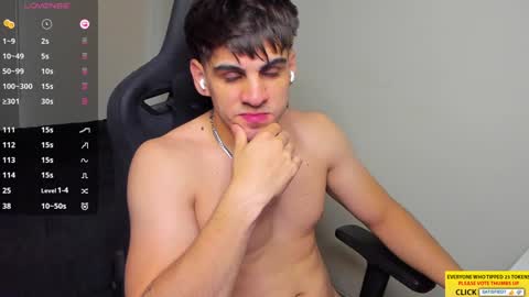 Derekcb online show from January 19, 1:01 pm