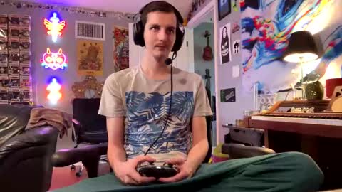 derekdings online show from September 29, 6:48 pm