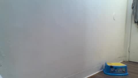 deseooscar420 online show from February 4, 7:09 pm