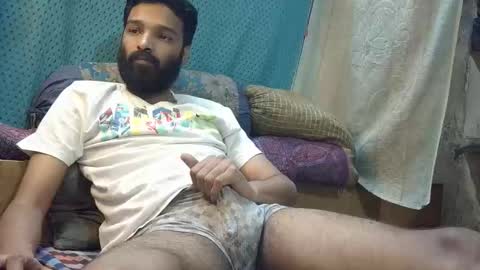 desi_boy799417 online show from April 22, 7:13 am