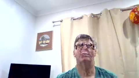 Desmon1958 online show from February 20, 1:02 am