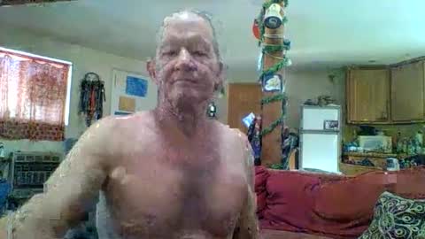 Snapshot of dexter99 chatting on December 10, 5:22 pm Dexter online show from December 10, 5:22 pm