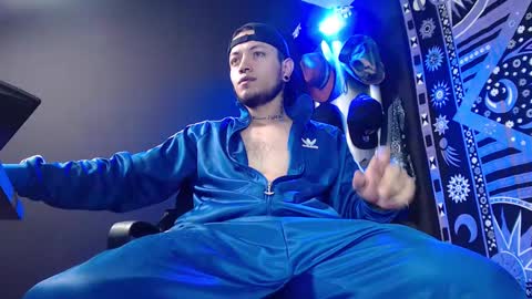 DICAPRIO online show from February 22, 8:37 pm