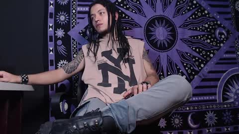 DICAPRIO online show from January 13, 9:31 pm