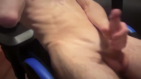 dickbboy19 online show from February 28, 6:54 am