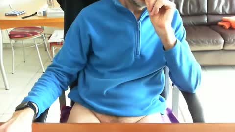 didonc from france..... online show from March 21, 9:14 am