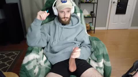 digbicknik online show from March 6, 3:24 am