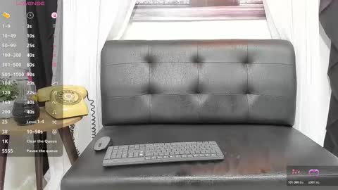  DILAN online show from November 1, 7:07 pm