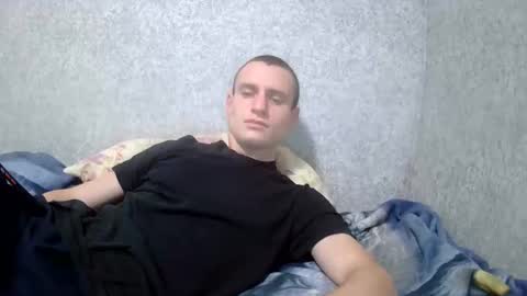 Snapshot of dimes_21 chatting on October 22, 3:32 am dimes_21 online show from October 22, 3:32 am