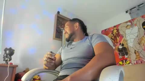 dimitry kyle mucle online show from November 1, 10:58 pm