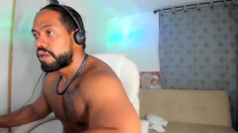 dimitry kyle mucle online show from December 27, 2:14 am