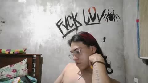 dirty model online show from March 26, 2:37 am