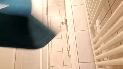 Jan online show from January 16, 6:59 pm