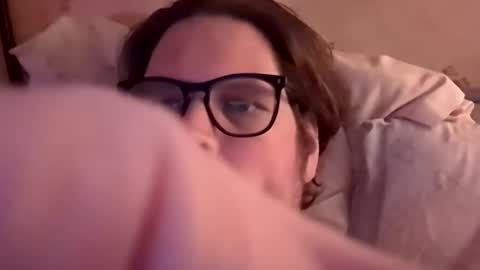 Dirtydog online show from April 14, 11:15 pm