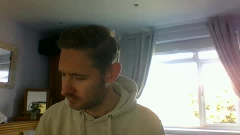 Snapshot of dirtylondon729 chatting on September 22, 10:26 am Exhibitionist Ben online show from September 22, 10:26 am