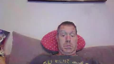 disney0988 online show from December 17, 6:45 am