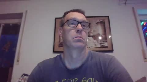 disney0988 online show from December 16, 6:21 am