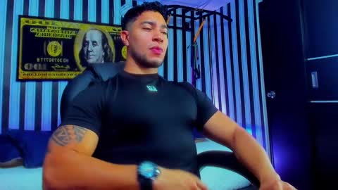 Dixon online show from December 19, 2:34 am