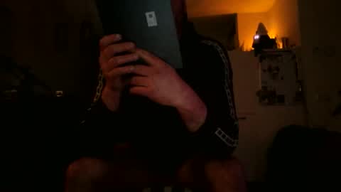 Snapshot of dj_ziggo chatting on February 23, 1:20 am dj_ziggo online show from February 23, 1:20 am