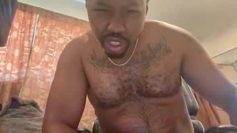 Snapshot of djblackdaddy chatting on February 21, 8:05 pm djblackdaddy online show from February 21, 8:05 pm