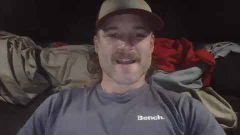 Snapshot of dngl264699 chatting on January 15, 10:38 am ImperviousAnchored online show from January 15, 10:38 am
