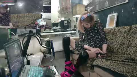 naughty ruby online show from February 21, 7:10 pm