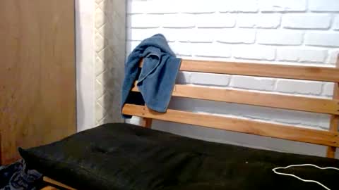 dogtattoo77 online show from October 23, 1:53 am