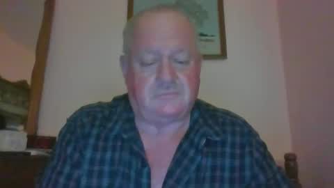 Snapshot of domino81212 chatting on October 5, 6:06 am domino81212 online show from October 5, 6:06 am