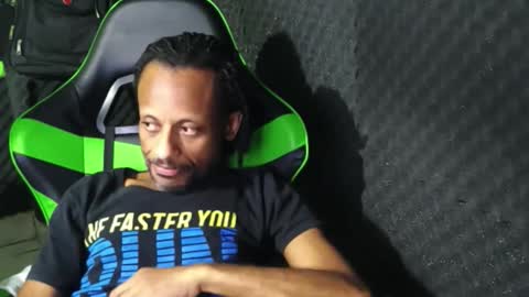 dondiego5511 online show from March 6, 11:02 pm