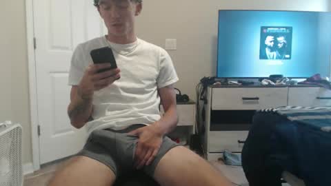 donnie_bangz online show from November 6, 7:39 pm