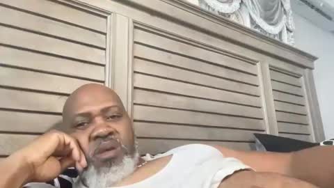 dontrey online show from April 30, 4:41 am