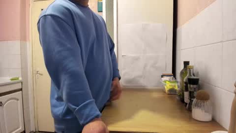 menu  below online show from March 9, 3:38 pm