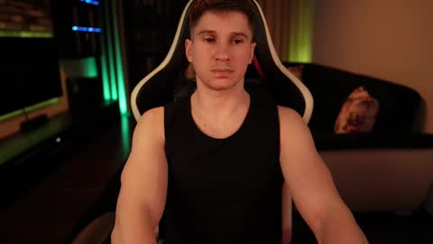 Dorian Reyes online show from March 9, 9:46 pm