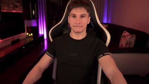 Dorian Reyes online show from January 31, 11:56 pm