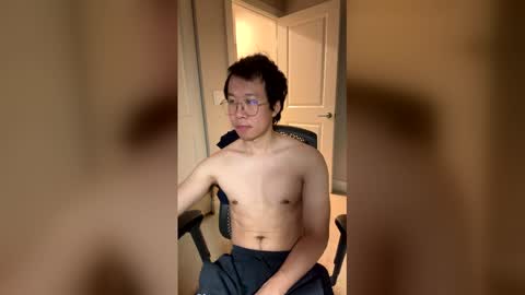 dormshow online show from December 4, 9:05 am