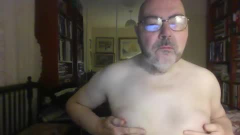 doxoebloke68 online show from January 19, 7:25 am