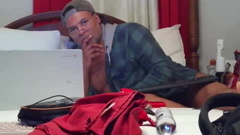 dragomoon70 online show from April 2, 3:15 am