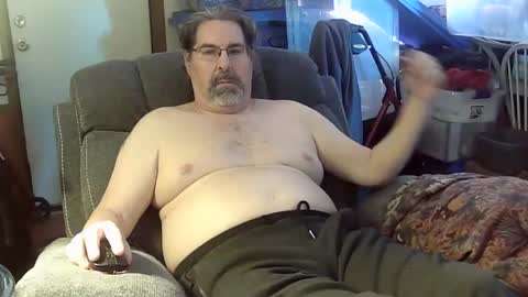 Snapshot of dragonbimale chatting on March 8, 10:13 pm DragonBiMale online show from March 8, 10:13 pm