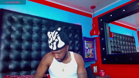 Snapshot of drake_nassir4 chatting on January 11, 4:14 pm ---Drake--- online show from January 11, 4:14 pm