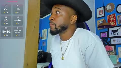 Snapshot of drake_nassir4 chatting on September 16, 1:28 am ---Drake--- online show from September 16, 1:28 am