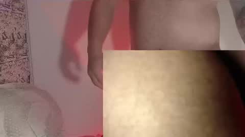 Snapshot of drake_white1 chatting on October 17, 12:09 pm drake whitee Independent Model online show from October 17, 12:09 pm