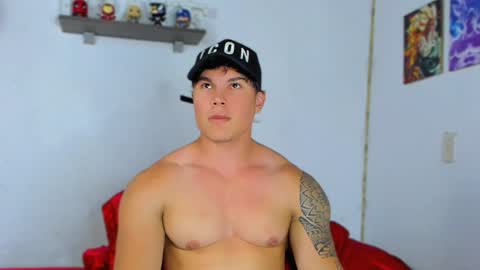 Snapshot of drake_xion1 chatting on January 21, 11:02 pm drake_xion1 online show from January 21, 11:02 pm